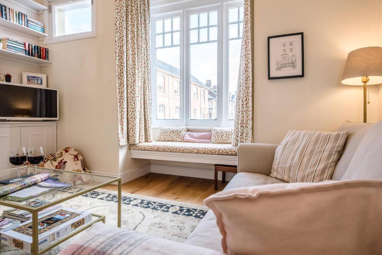 No 12, Southwold Apartman Kültér fotó
